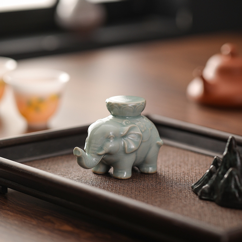 Creative  Elephant Lid Holder  - Unique Table Accessories recension och pris