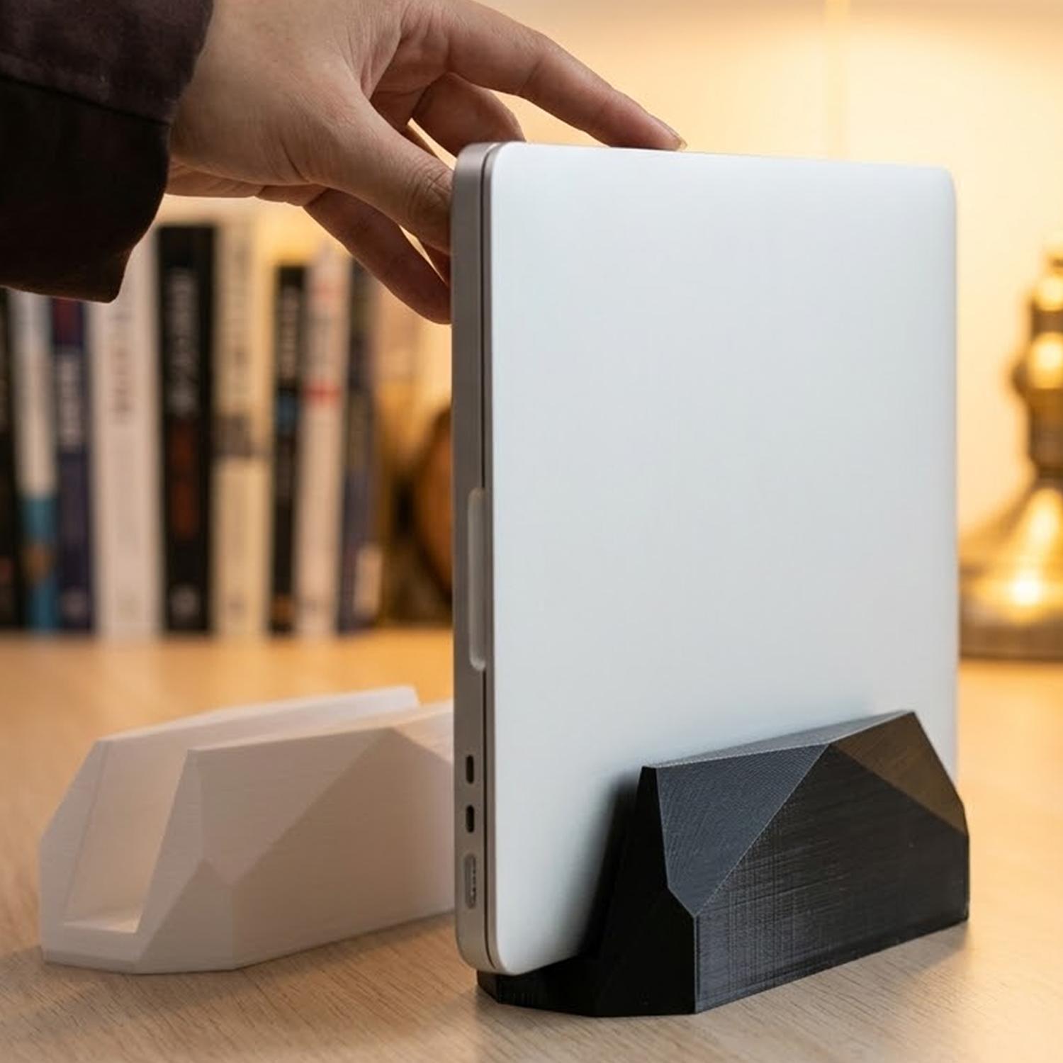 Universal Vertical Laptop Stan - Dell Tablet Accessories recension och pris